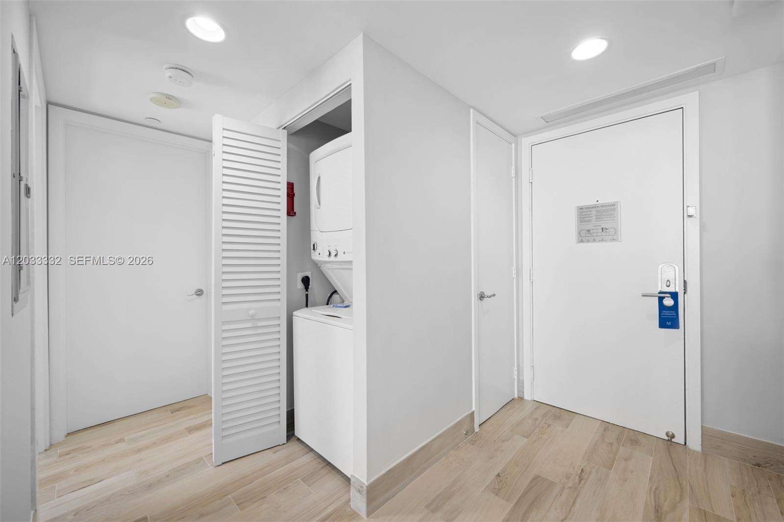 M Resort Residences | Unit #2503 Unit #2503 | Picture 8