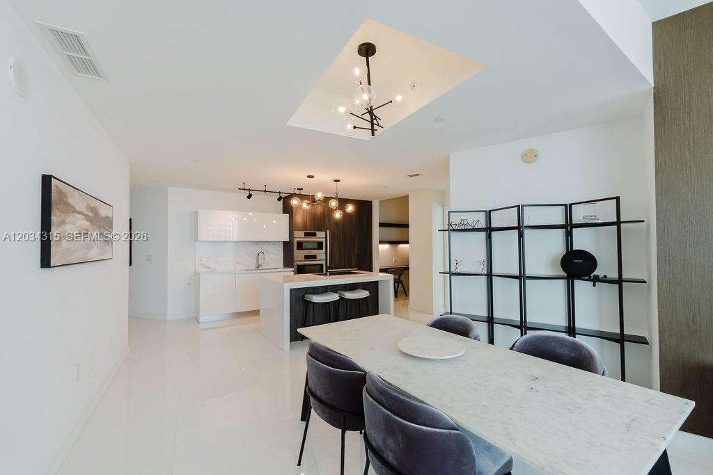 Paramount Miami Worldcenter | Unit #2403 Unit #2403 | Picture 28