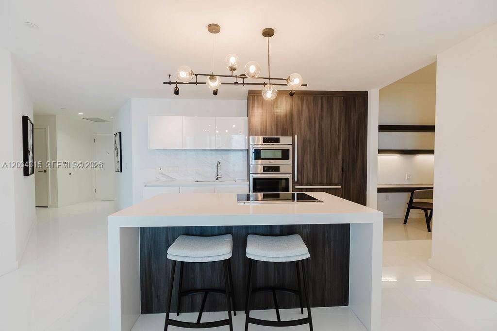 Paramount Miami Worldcenter | Unit #2403 Unit #2403 | Picture 10
