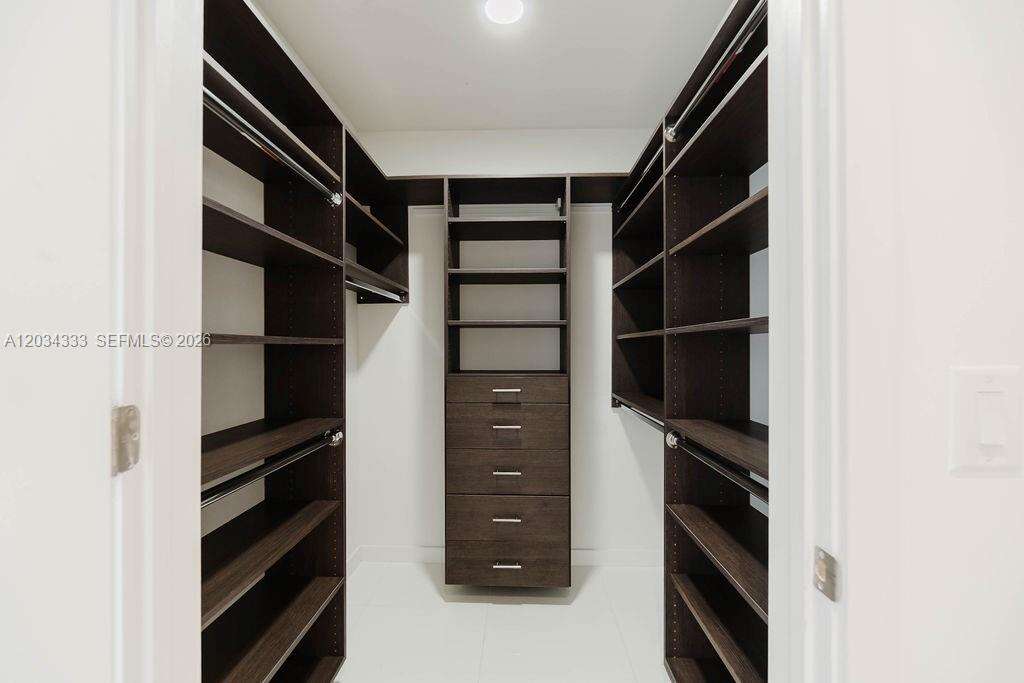 Paramount Miami Worldcenter | Unit #2303 Unit #2303 | Picture 18