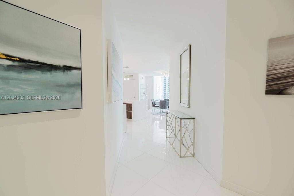 Paramount Miami Worldcenter | Unit #2303 Unit #2303 | Picture 3
