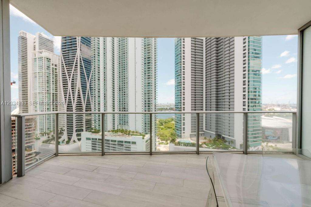 Paramount Miami Worldcenter | Unit #2303 Unit #2303 | Picture 37