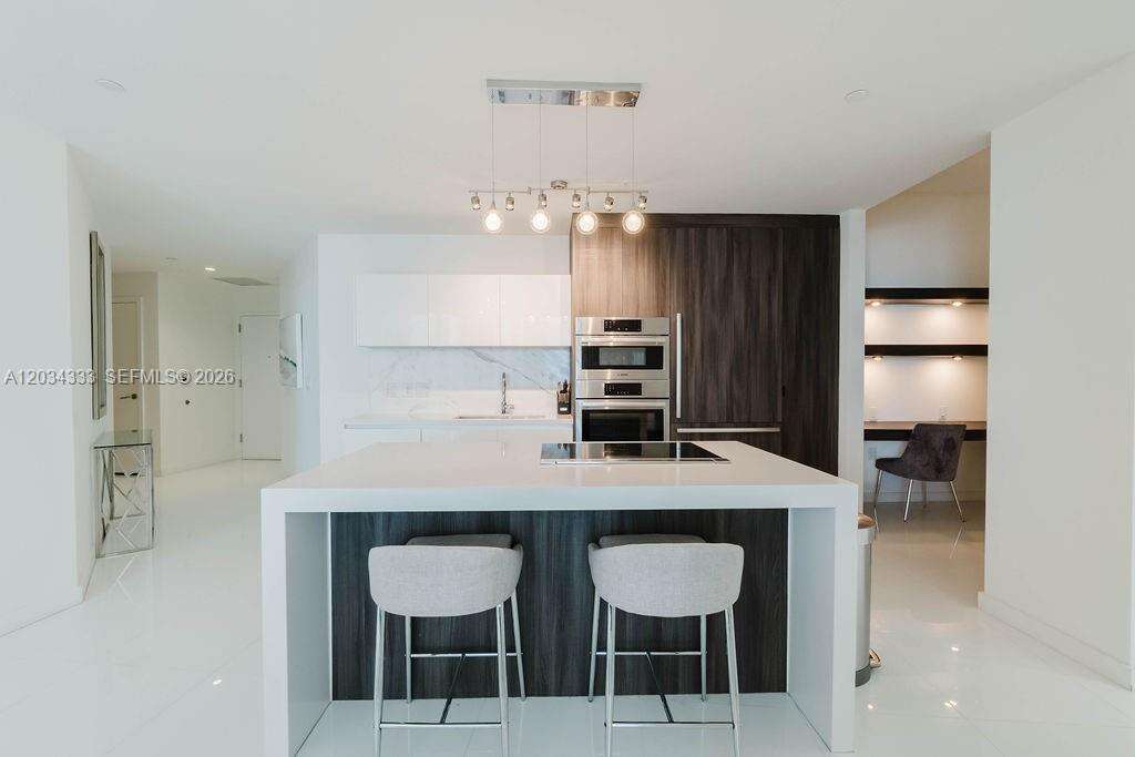 Paramount Miami Worldcenter | Unit #2303 Unit #2303 | Picture 10
