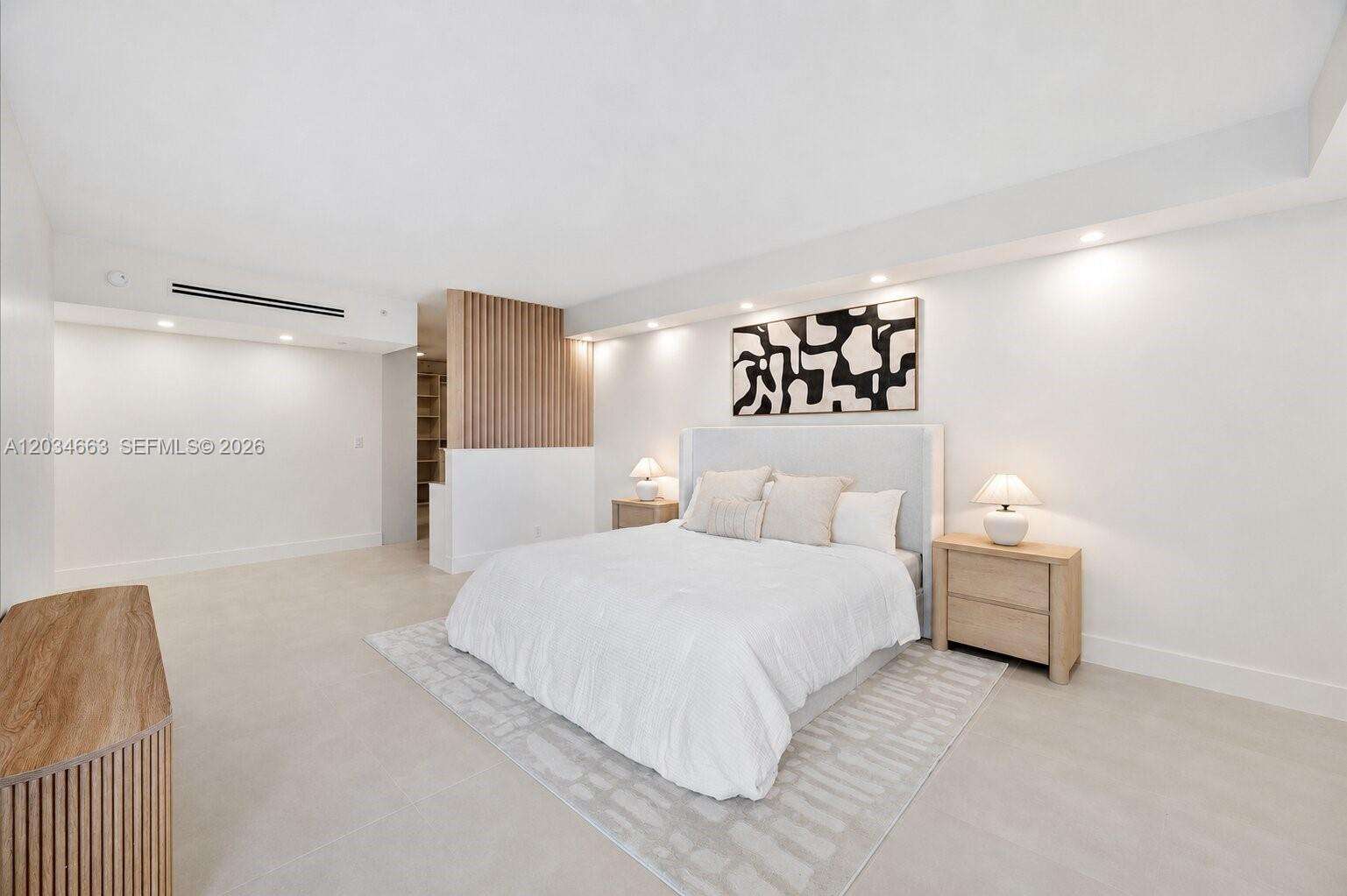 Turnberry Towers | Unit #19F Unit #19F | Picture 18