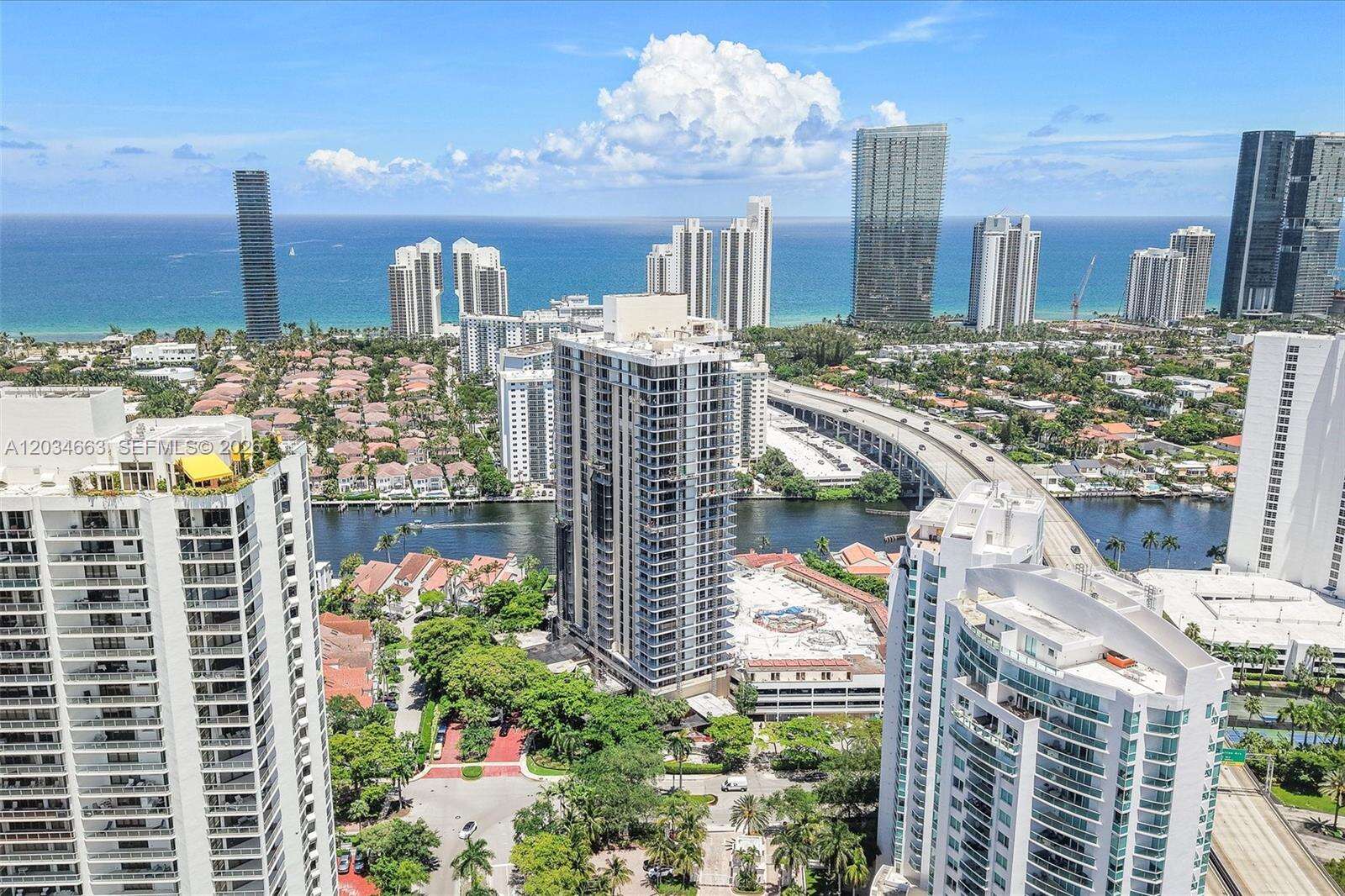 Turnberry Towers | Unit #19F Unit #19F | Picture 50