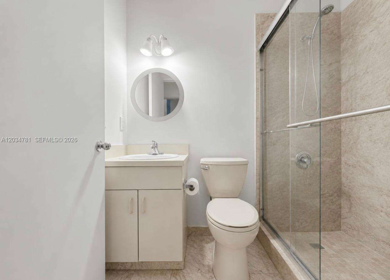 Point Lake Condo Vii | Unit #204 Unit #204 | Picture 11