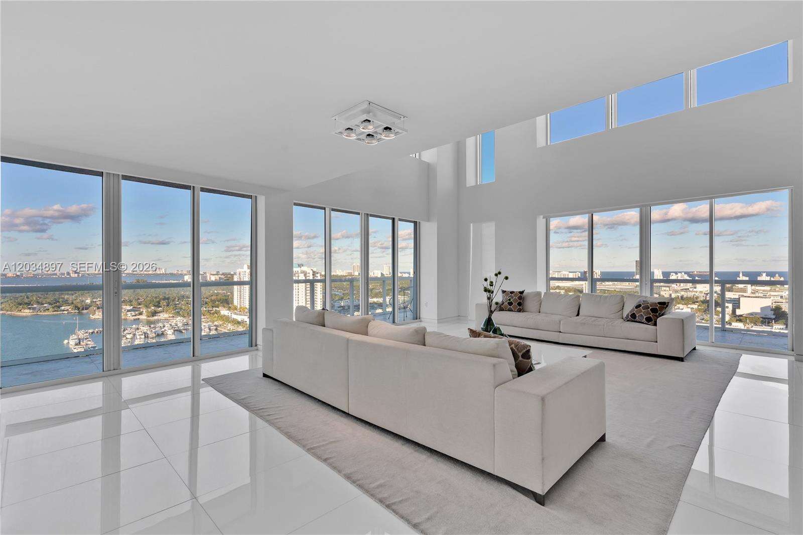 The Grand Venetian | Unit #PH04 Unit #PH04 | Picture 1