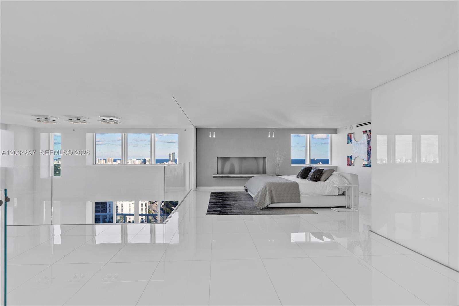 The Grand Venetian | Unit #PH04 Unit #PH04 | Picture 18