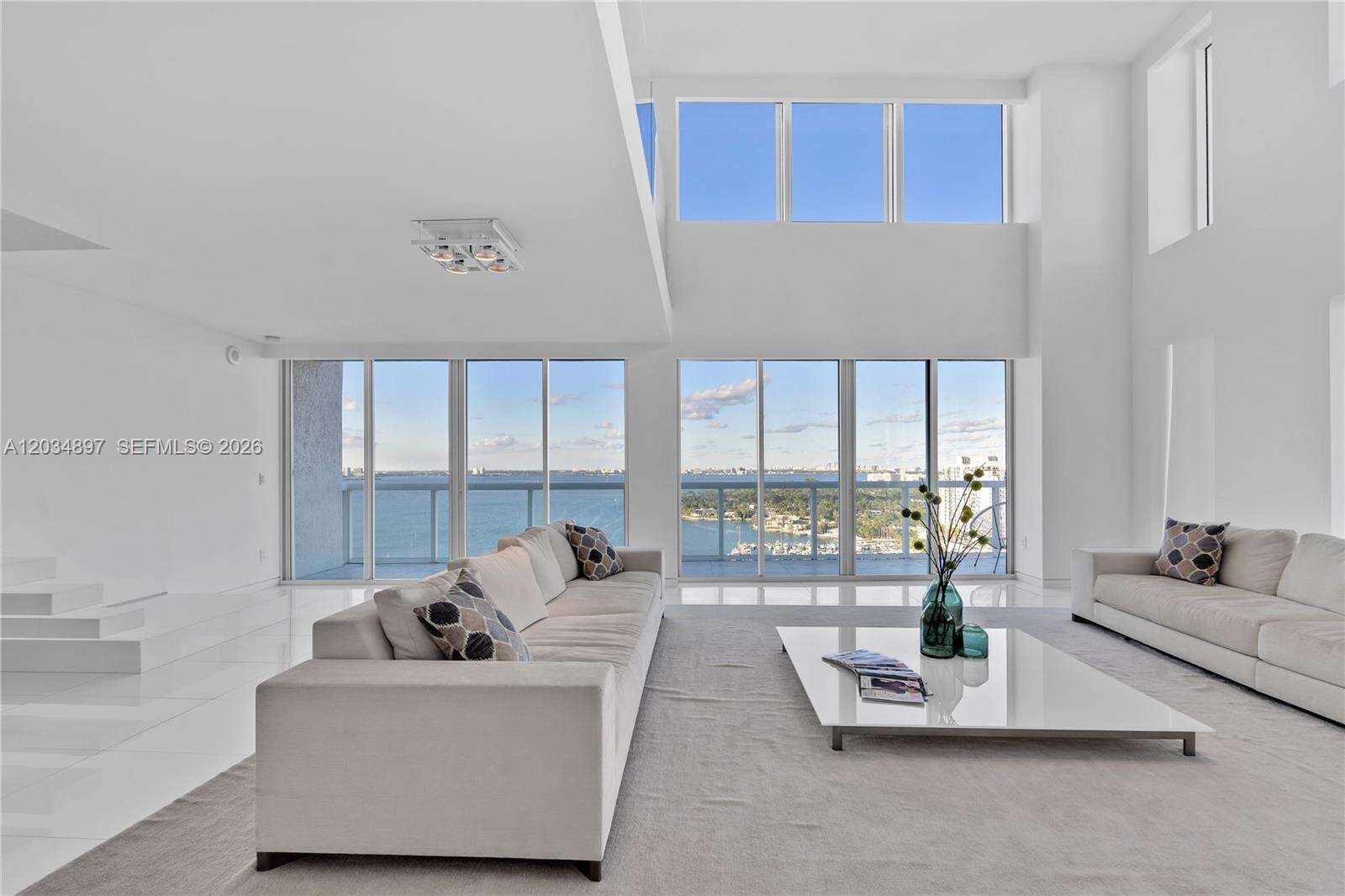 The Grand Venetian | Unit #PH04 Unit #PH04 | Picture 4