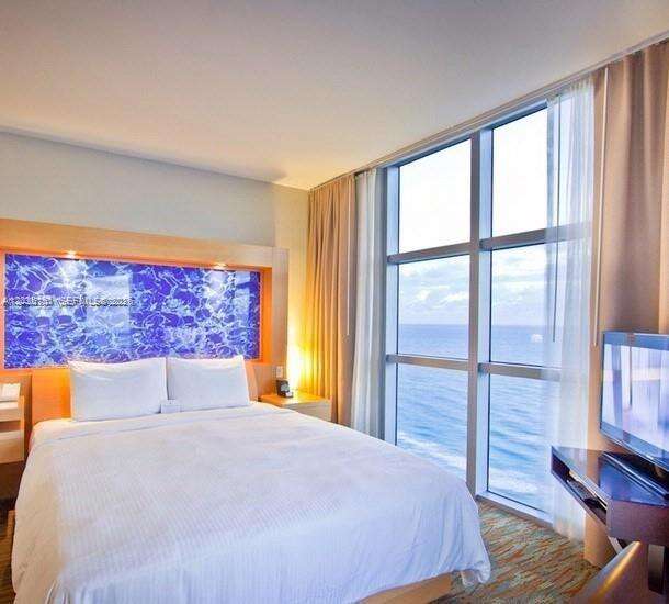 M Resort Residences | Unit #607 Unit #607 | Picture 5