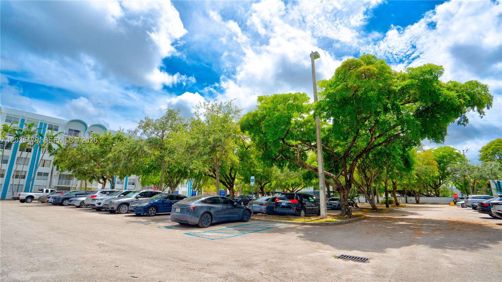 Montecarlo Condo Bldg A | Unit #A-605 Unit #A-605 | Picture 1