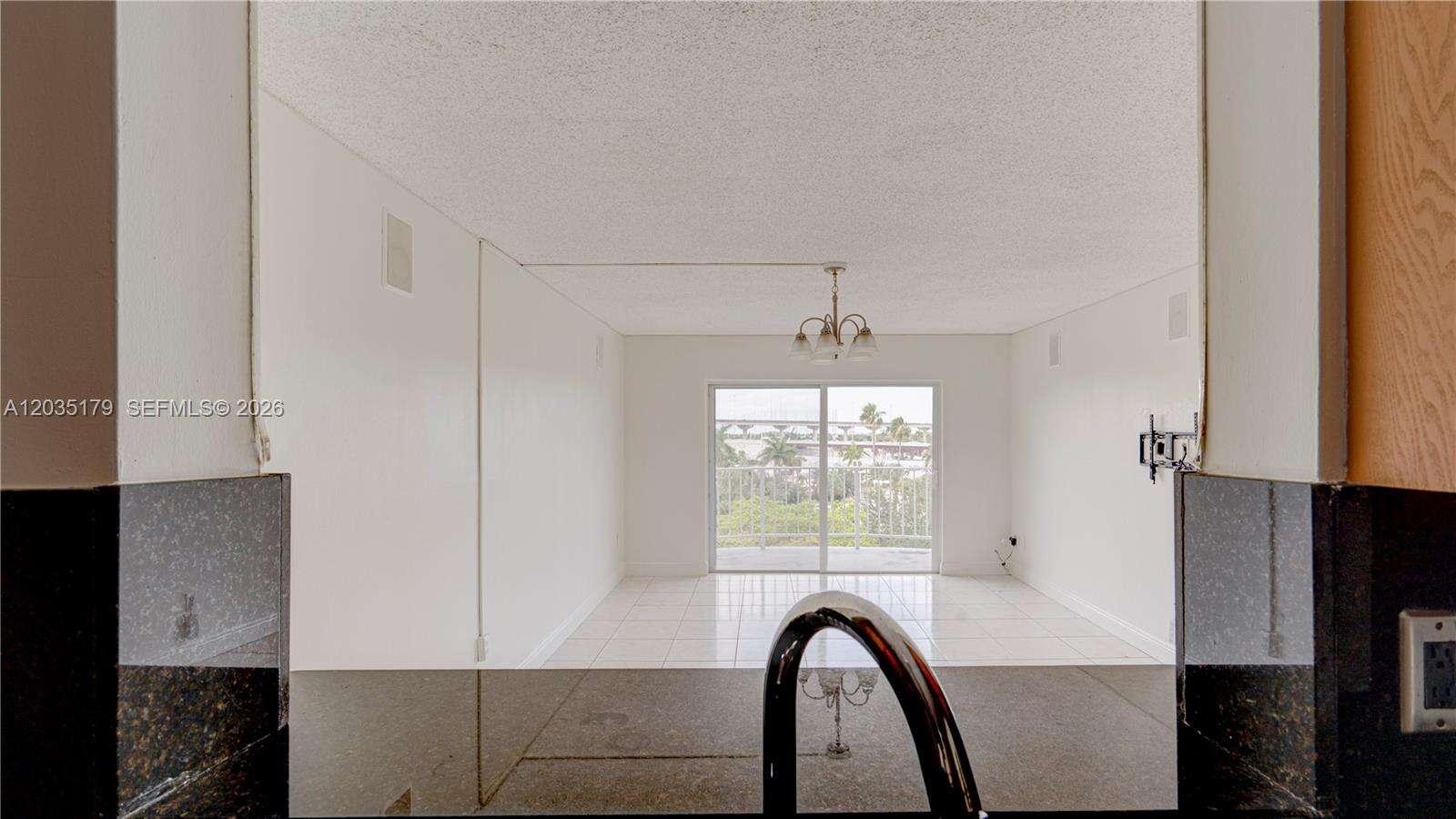 Montecarlo Condo Bldg A | Unit #A-605 Unit #A-605 | Picture 18