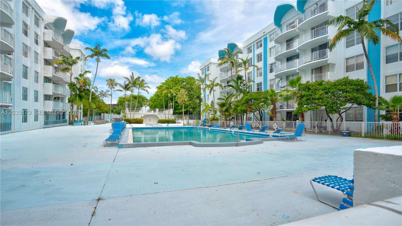 Montecarlo Condo Bldg A | Unit #A-605 Unit #A-605 | Picture 3