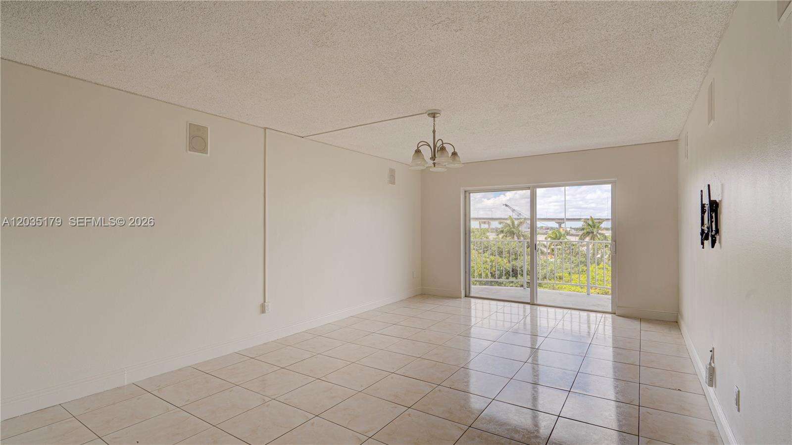 Montecarlo Condo Bldg A | Unit #A-605 Unit #A-605 | Picture 6