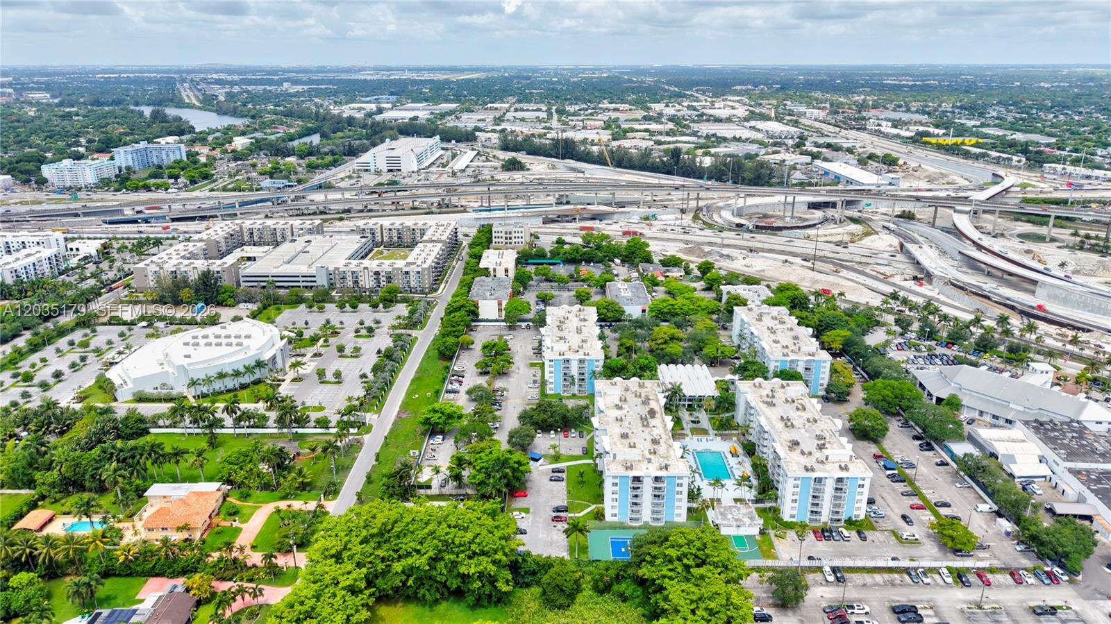 Montecarlo Condo Bldg A | Unit #A-605 Unit #A-605 | Picture 63