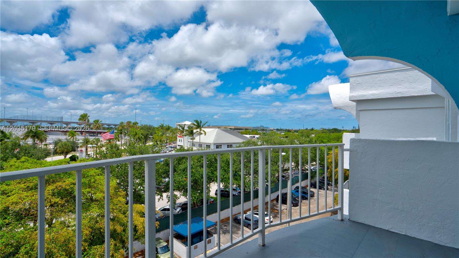 Montecarlo Condo Bldg A | Unit #A-605 Unit #A-605 | Picture 9