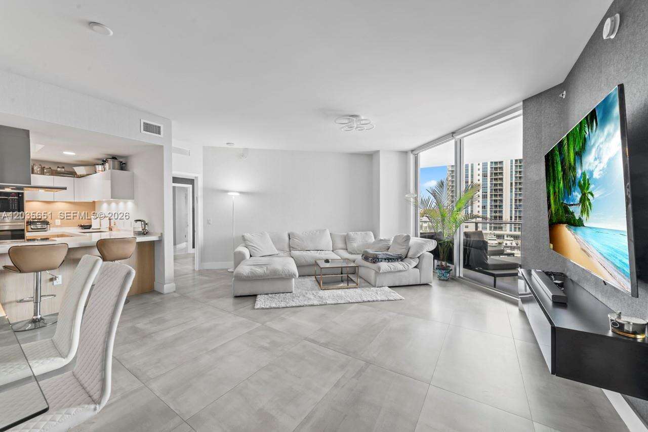 Marina Palms Residences South | Unit #503 Unit #503 | Picture 11