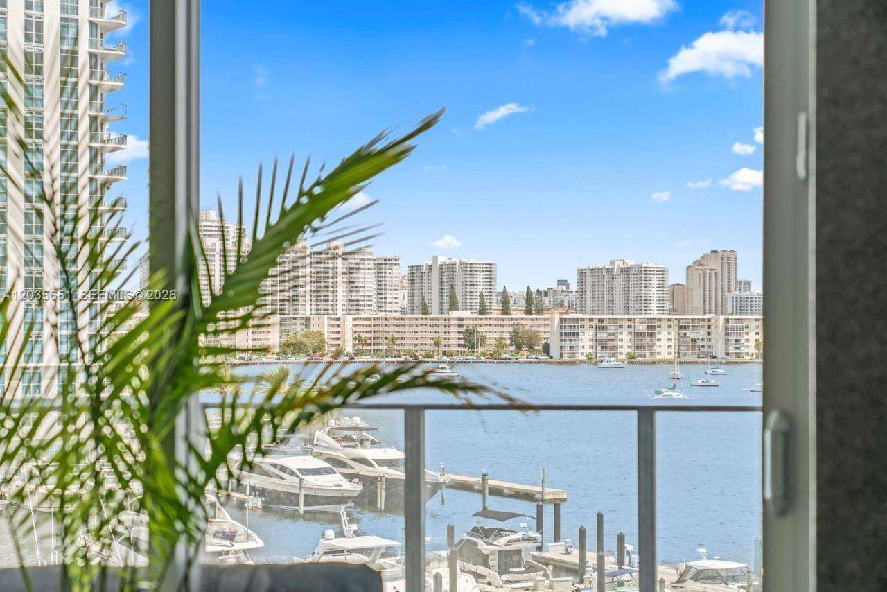 Marina Palms Residences South | Unit #503 Unit #503 | Picture 15