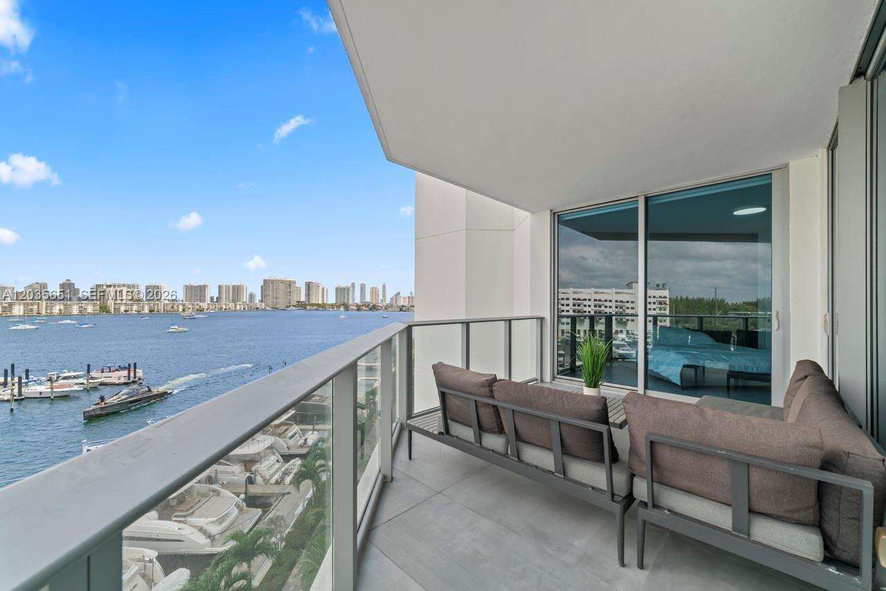 Marina Palms Residences South | Unit #503 Unit #503 | Picture 16