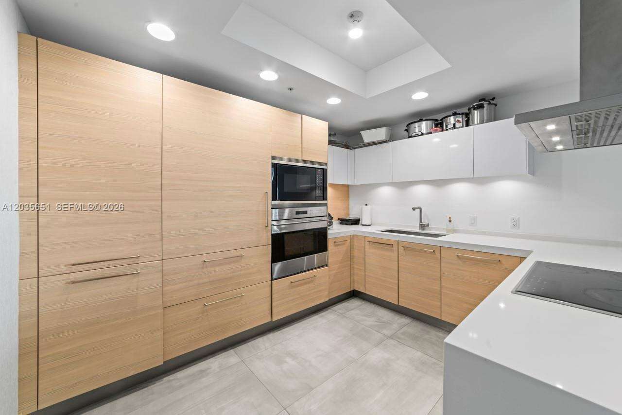 Marina Palms Residences South | Unit #503 Unit #503 | Picture 3