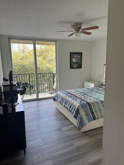 Las Olas By The River | Unit #2307 Unit #2307 | Picture 10