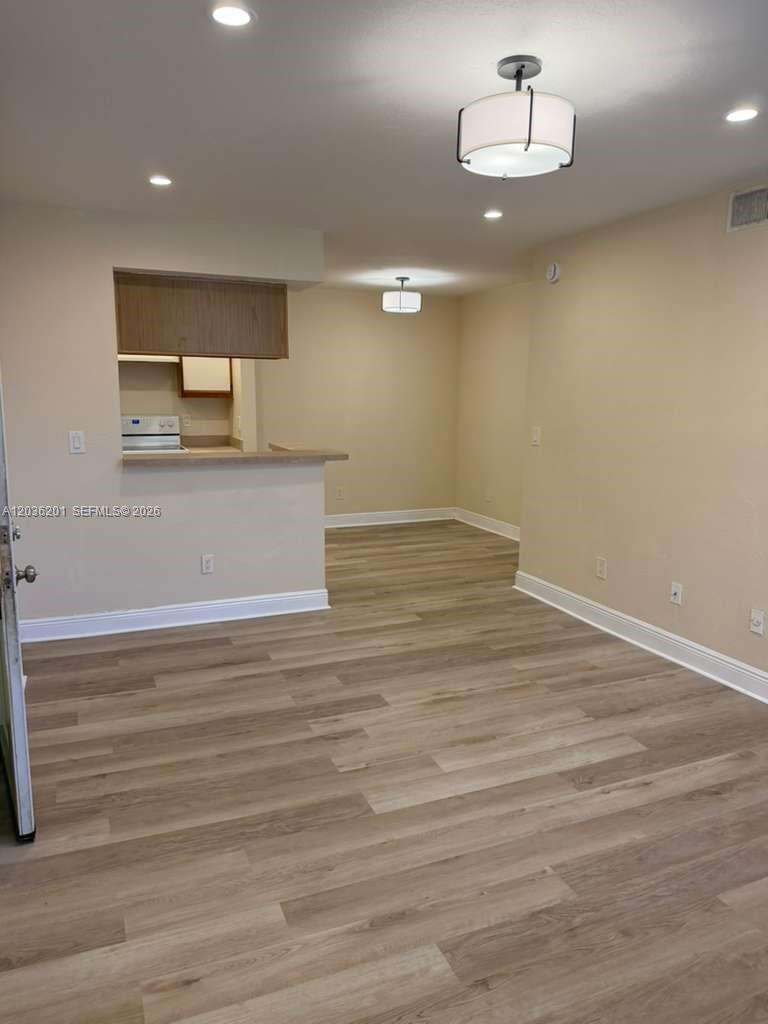 Royal Poinciana | Unit #1306 Unit #1306 | Picture 1