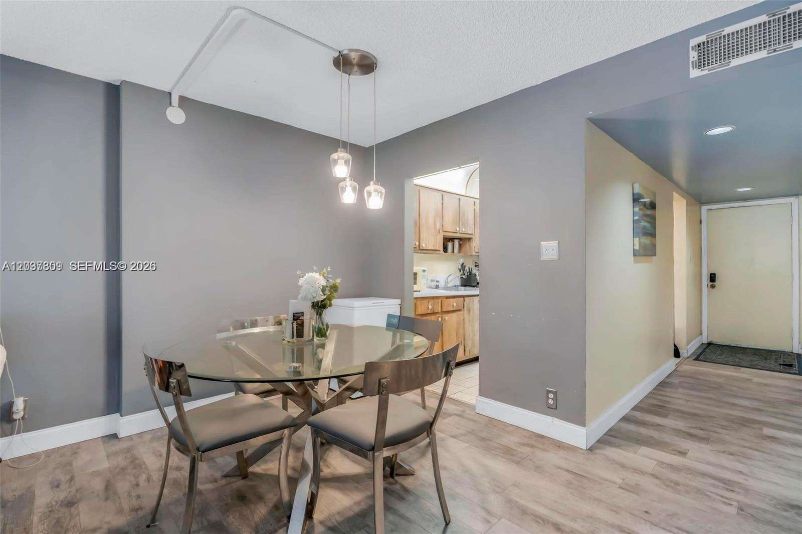 Cypress Chase North No 2 | Unit #330 Unit #330 | Picture 7