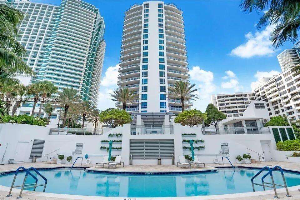 Diplomat Oceanfront Residences | Unit #1703 Unit #1703 | Picture 17