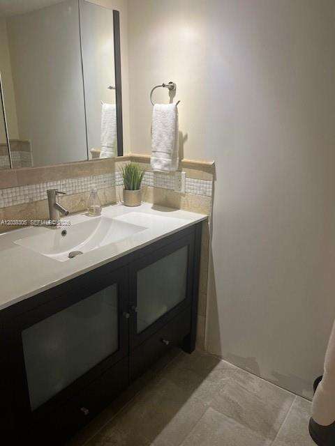 Hillsboro Island House | Unit #204 Unit #204 | Picture 6