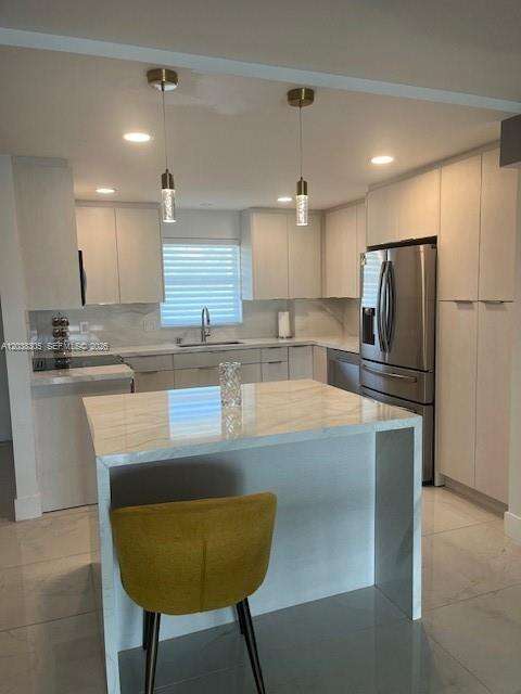 Hillsboro Island House | Unit #204 Unit #204 | Picture 7