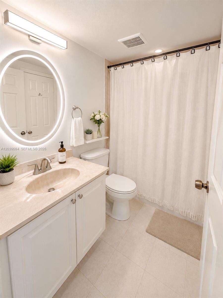 International Park Condo Ii | Unit #306-4 Unit #306-4 | Picture 18