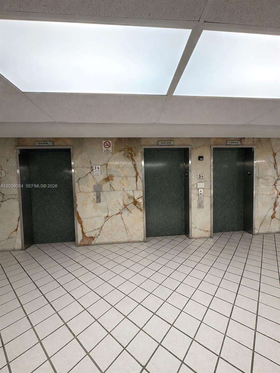 International Park Condo Ii | Unit #306-4 Unit #306-4 | Picture 3