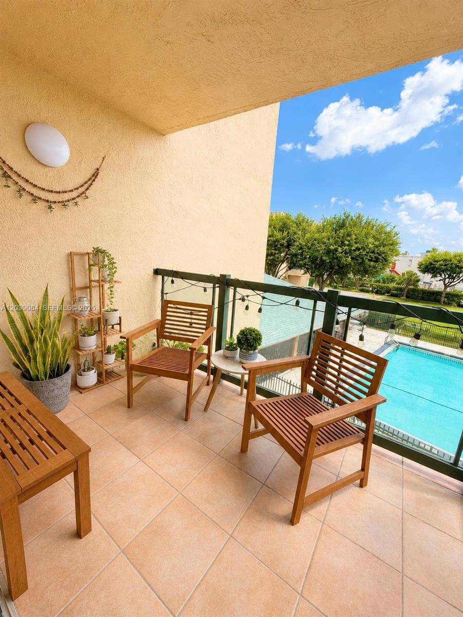 International Park Condo Ii | Unit #306-4 Unit #306-4 | Picture 7