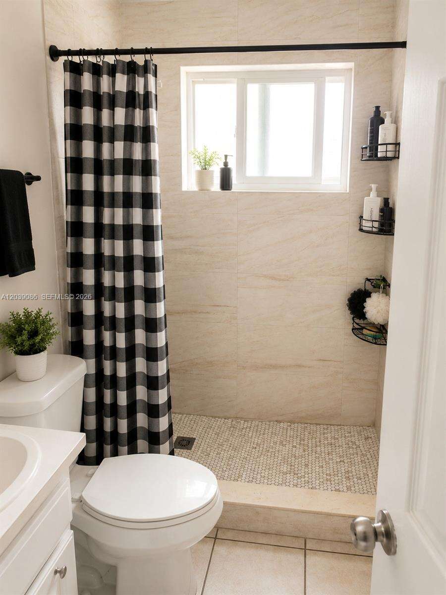 Nonnie Barb Condo Ocean Beach Add No 3 | Unit #12 Unit #12 | Picture 12