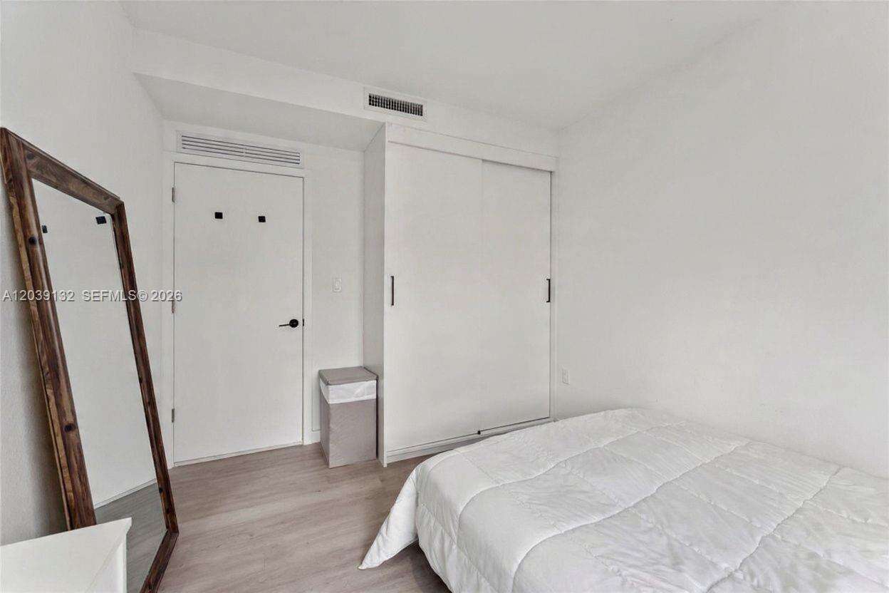 Grandville Place | N/A N/A | Picture 18