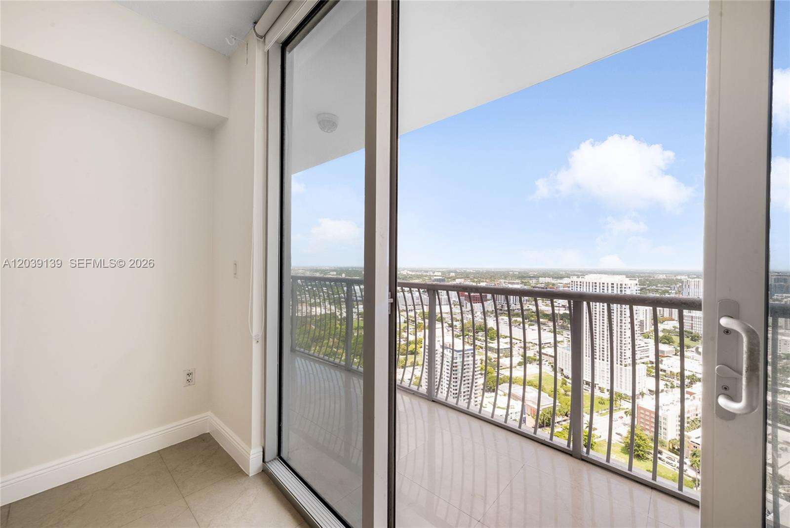 Opera Tower | Unit #4811 Unit #4811 | Picture 15