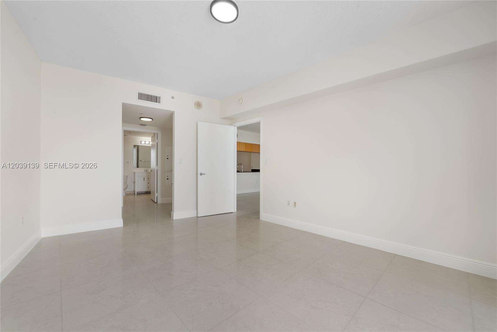 Opera Tower | Unit #4811 Unit #4811 | Picture 17