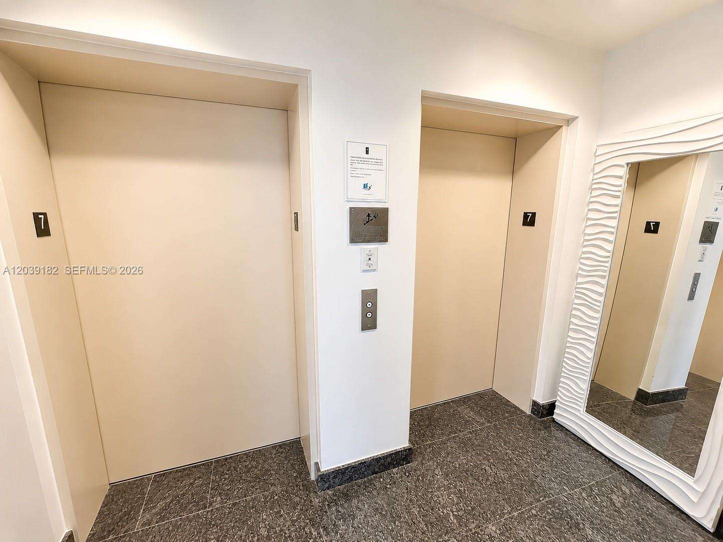 Tdr Tower Iii | Unit #701 Unit #701 | Picture 36