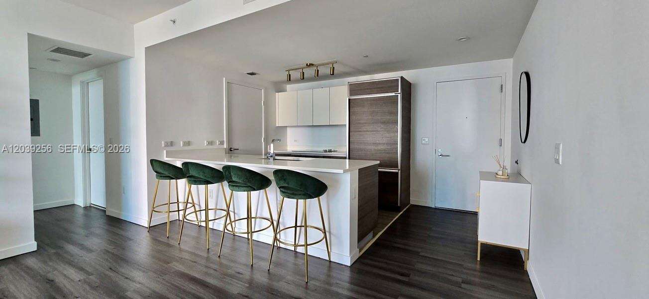 1100 Millecento Residences | Unit #3808 Unit #3808 | Picture 8