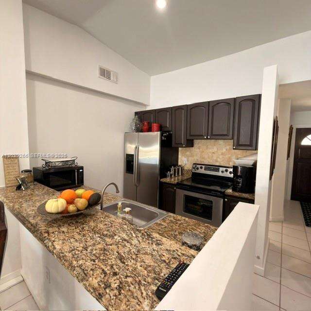 Tamiami Lakes Townhouses Sec 2 | N/A N/A | Picture 5