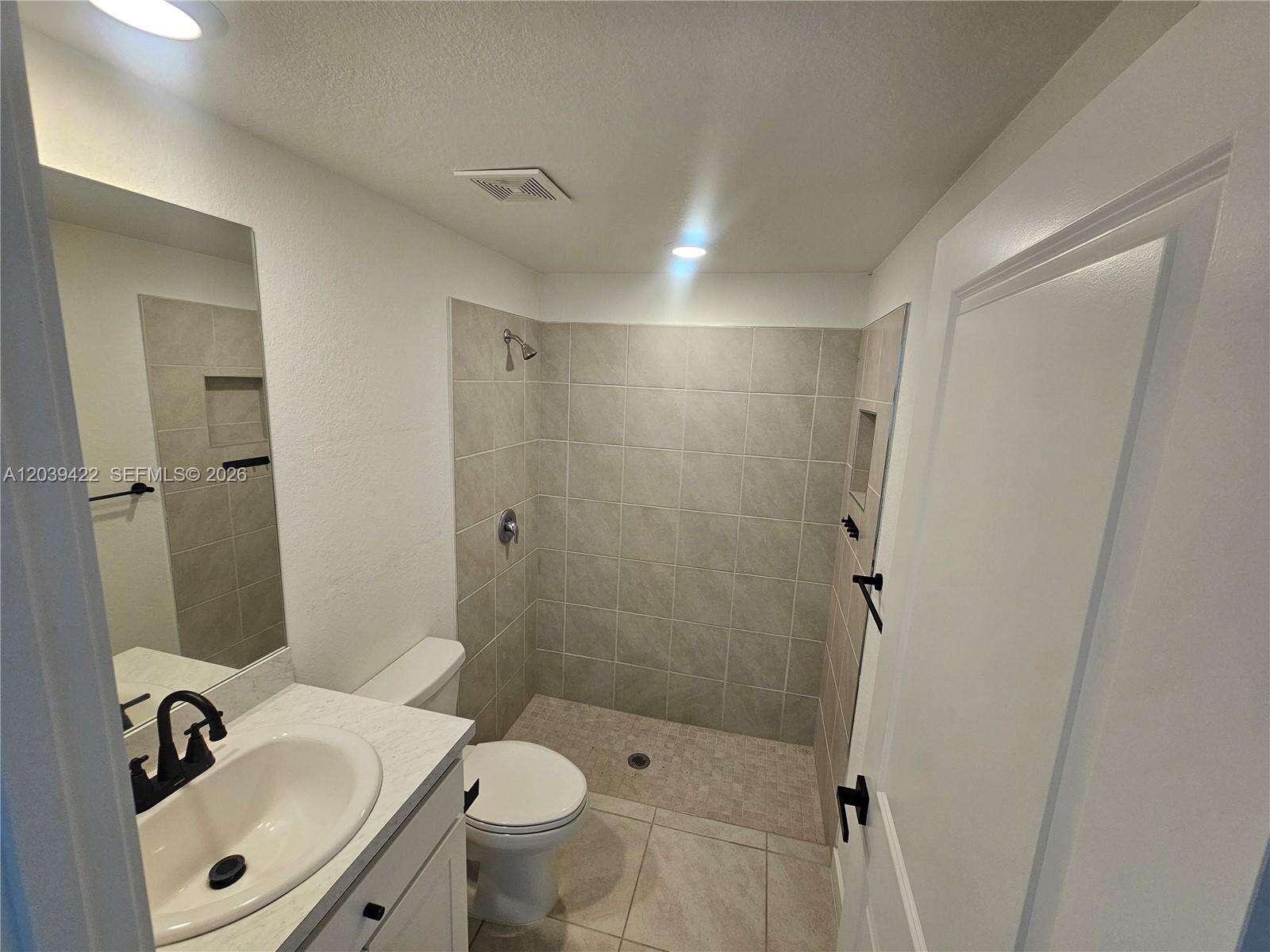 Palm Cay | Unit #1473 Unit #1473 | Picture 32