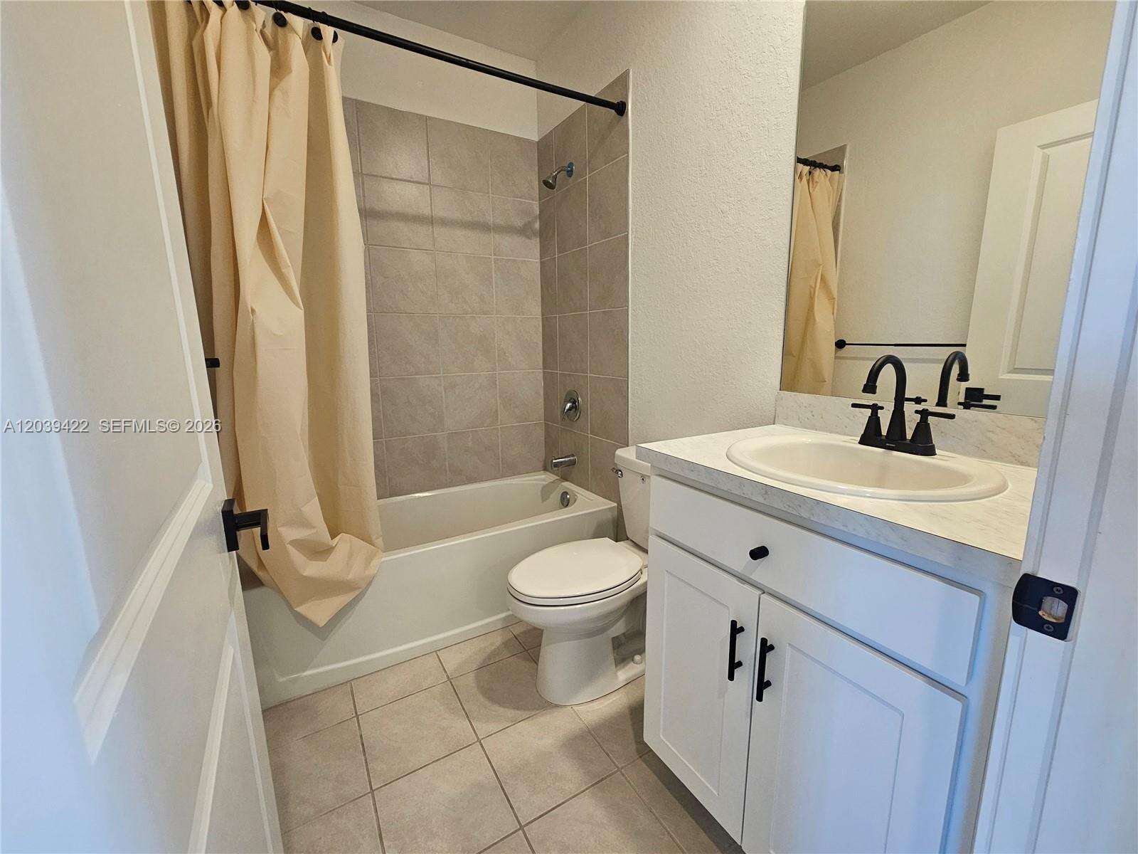 Palm Cay | Unit #1473 Unit #1473 | Picture 35