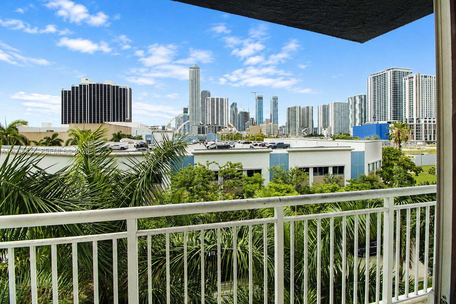 1800 Biscayne Plaza | Unit #504 Unit #504 | Picture 15
