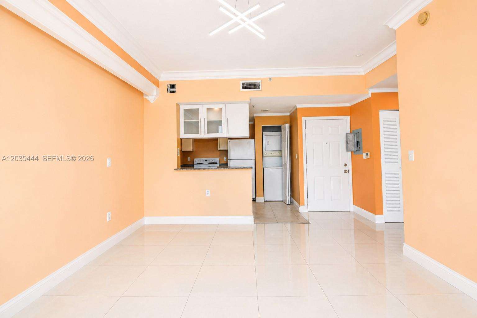 1800 Biscayne Plaza | Unit #504 Unit #504 | Picture 7