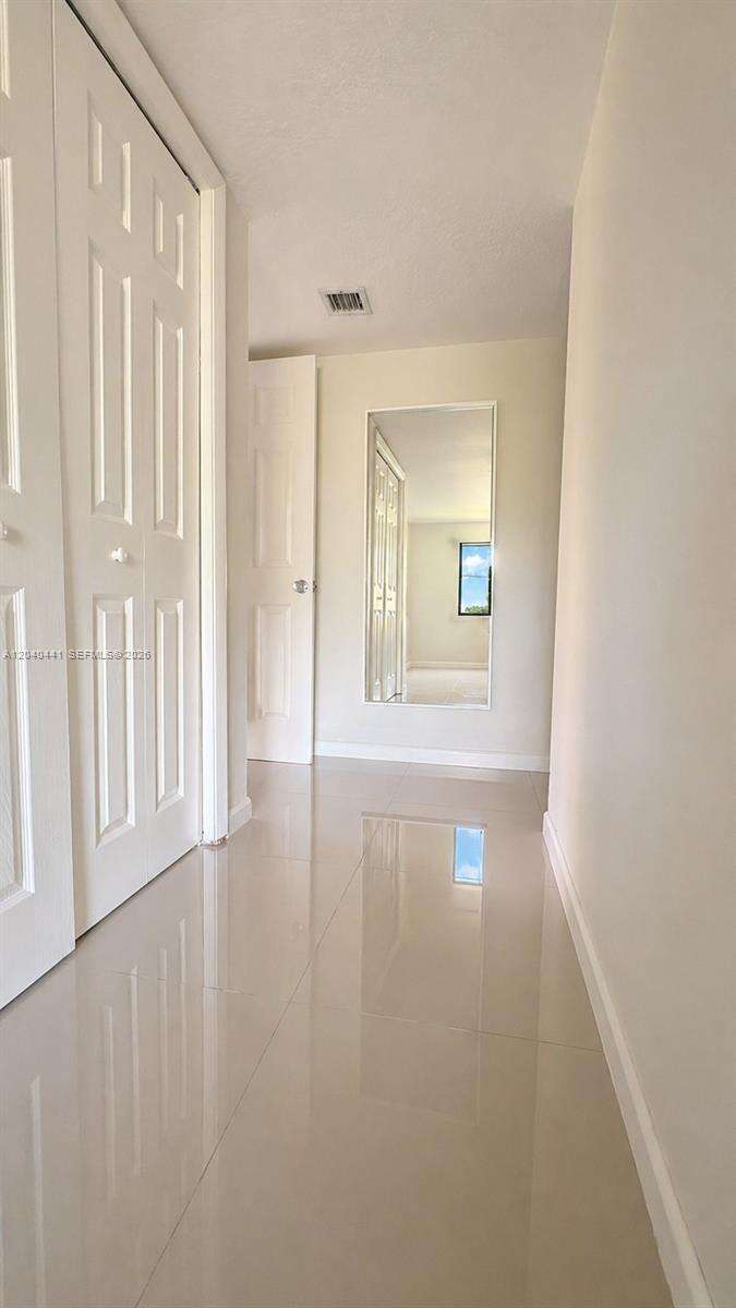Racquet Club Apartments At Bonaventure 8 North | Unit #204 Unit #204 | Picture 13