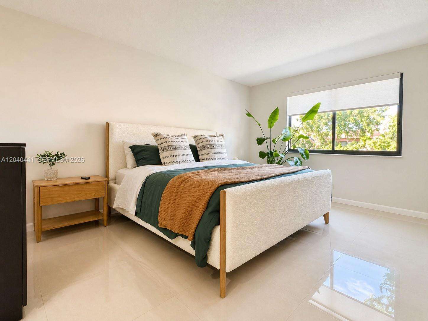 Racquet Club Apartments At Bonaventure 8 North | Unit #204 Unit #204 | Picture 14