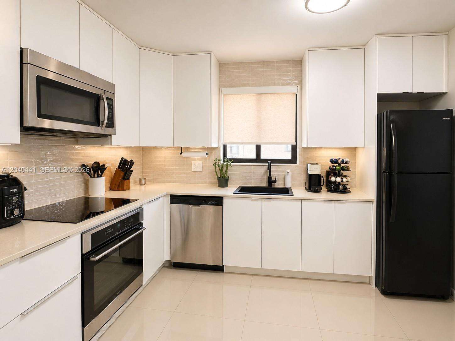 Racquet Club Apartments At Bonaventure 8 North | Unit #204 Unit #204 | Picture 6