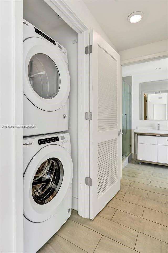 Metropica North Tower One | Unit #907 Unit #907 | Picture 6
