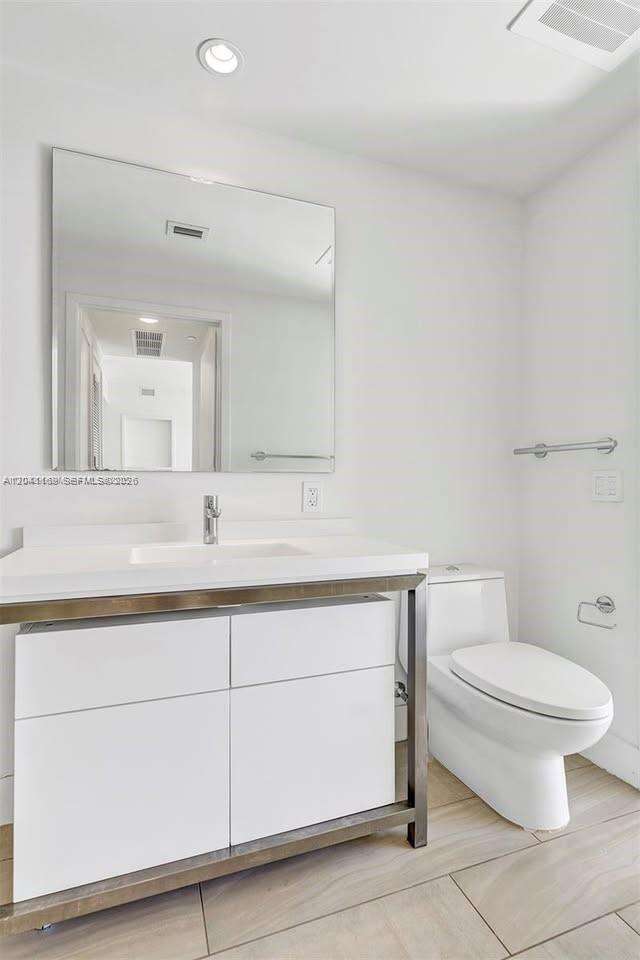Metropica North Tower One | Unit #907 Unit #907 | Picture 9
