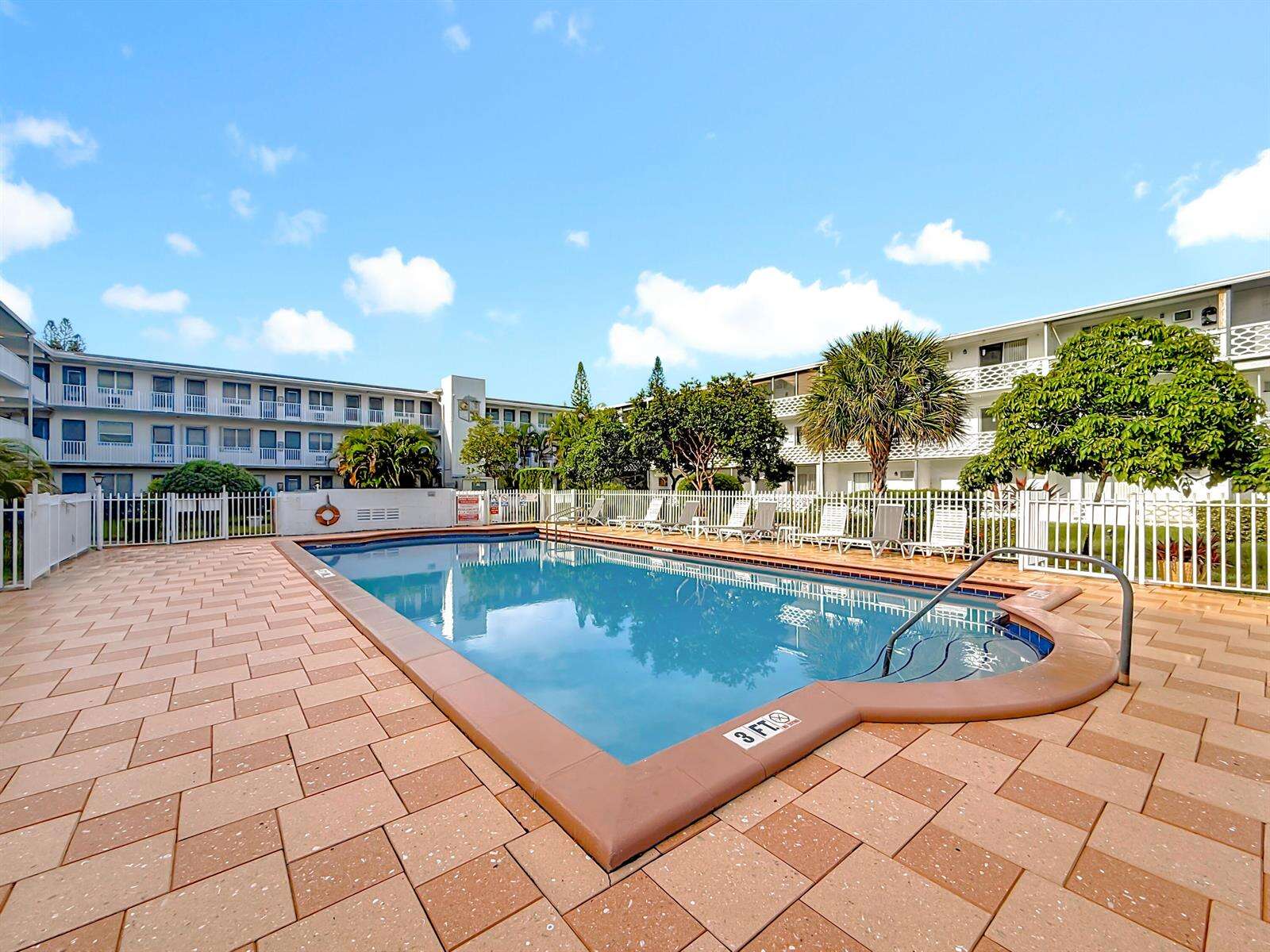 Golden Towers No 2 Inc Golden Towers Co Op | Unit #37b Unit #37b | Picture 26